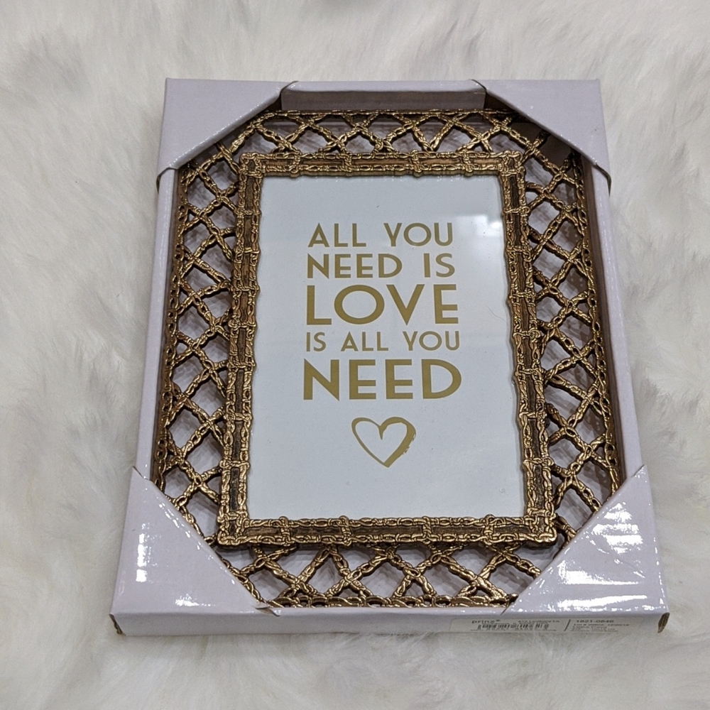 Prinz antique gold metal lattice 4"x6" decor frame